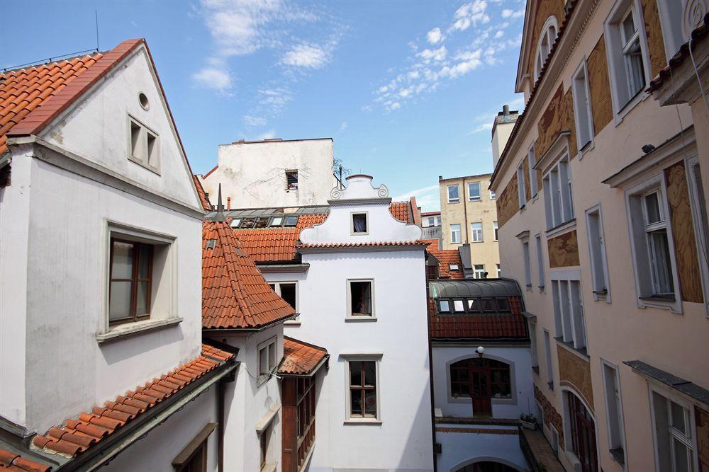 Leo Old Town Apartment *