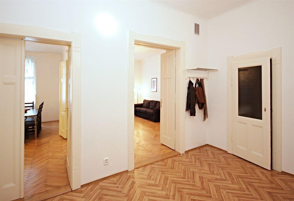 Leo Old Town Apartment Prag